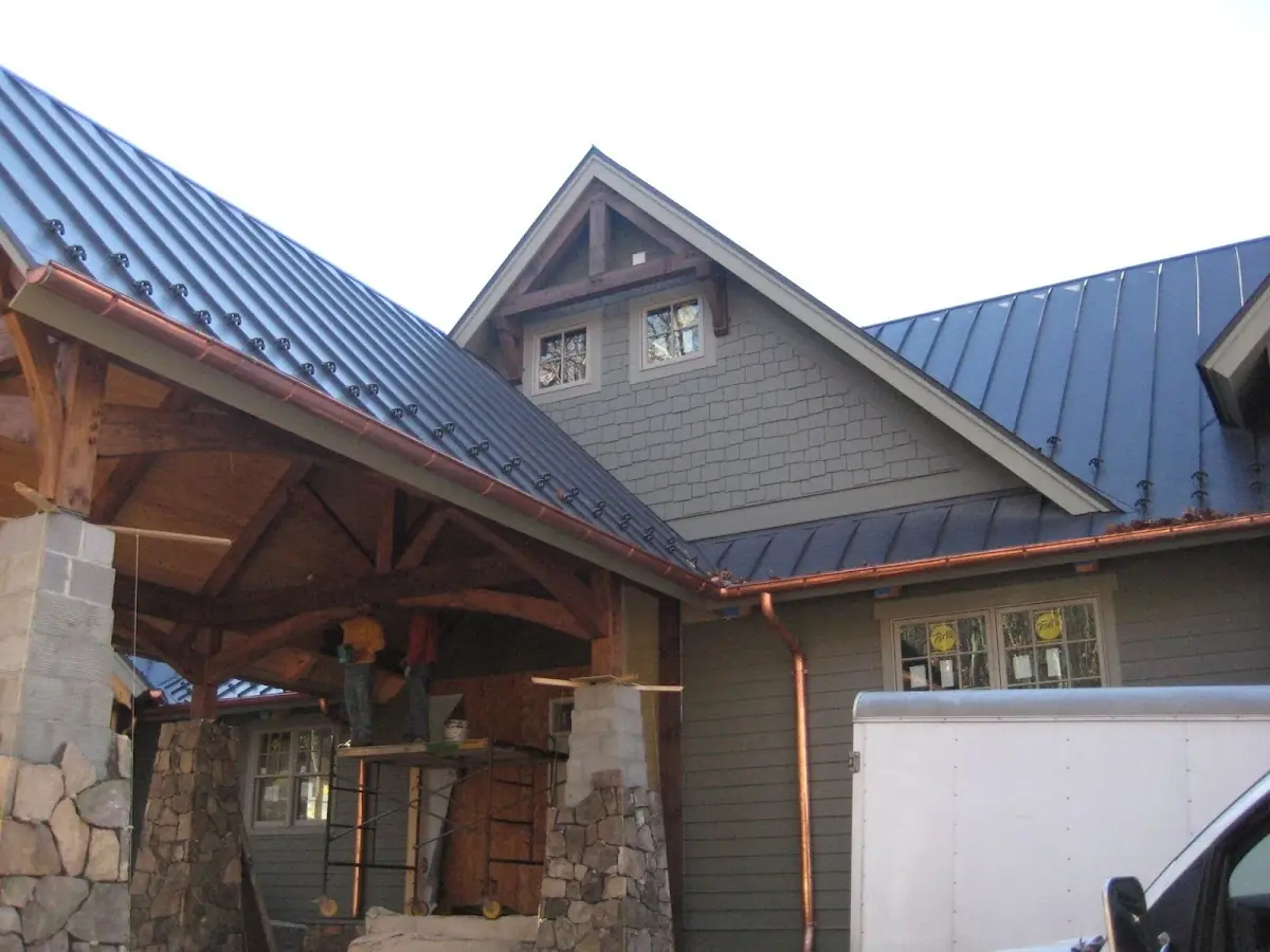 Craftsman Roofing team delivering quality roofing work in Stonewood